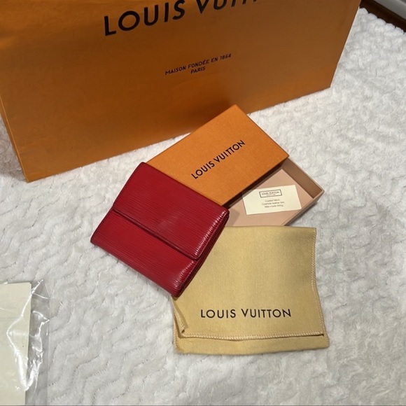 Authentic Louis Vuitton Red Epi Wallet - Picture 2 of 11